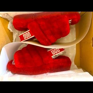Brand New never worn Ugg Slides size 7